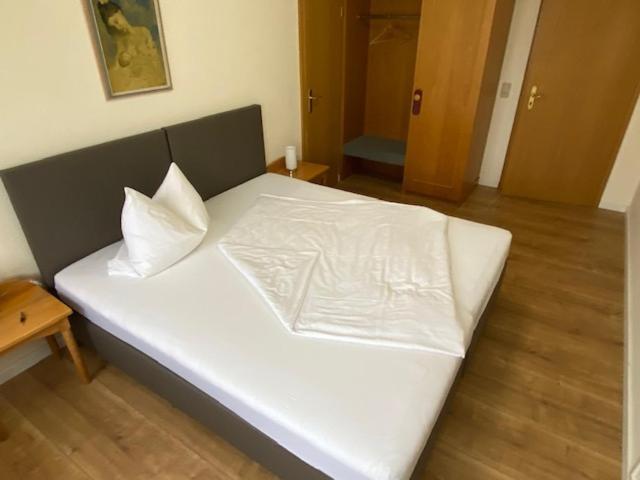 Hotel Janssen Bodenheim Eksteriør bilde