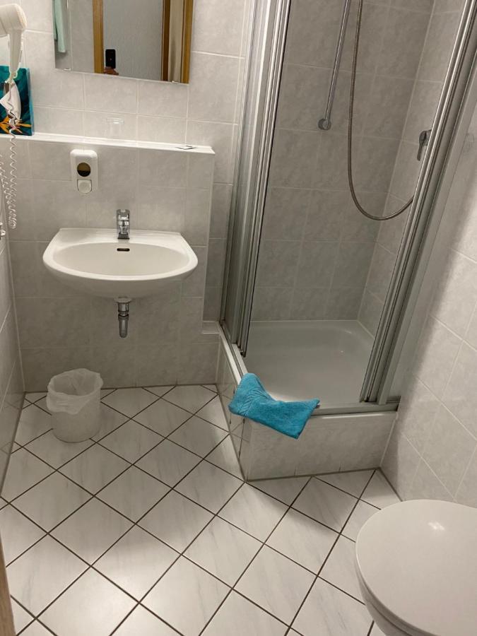 Hotel Janssen Bodenheim Eksteriør bilde