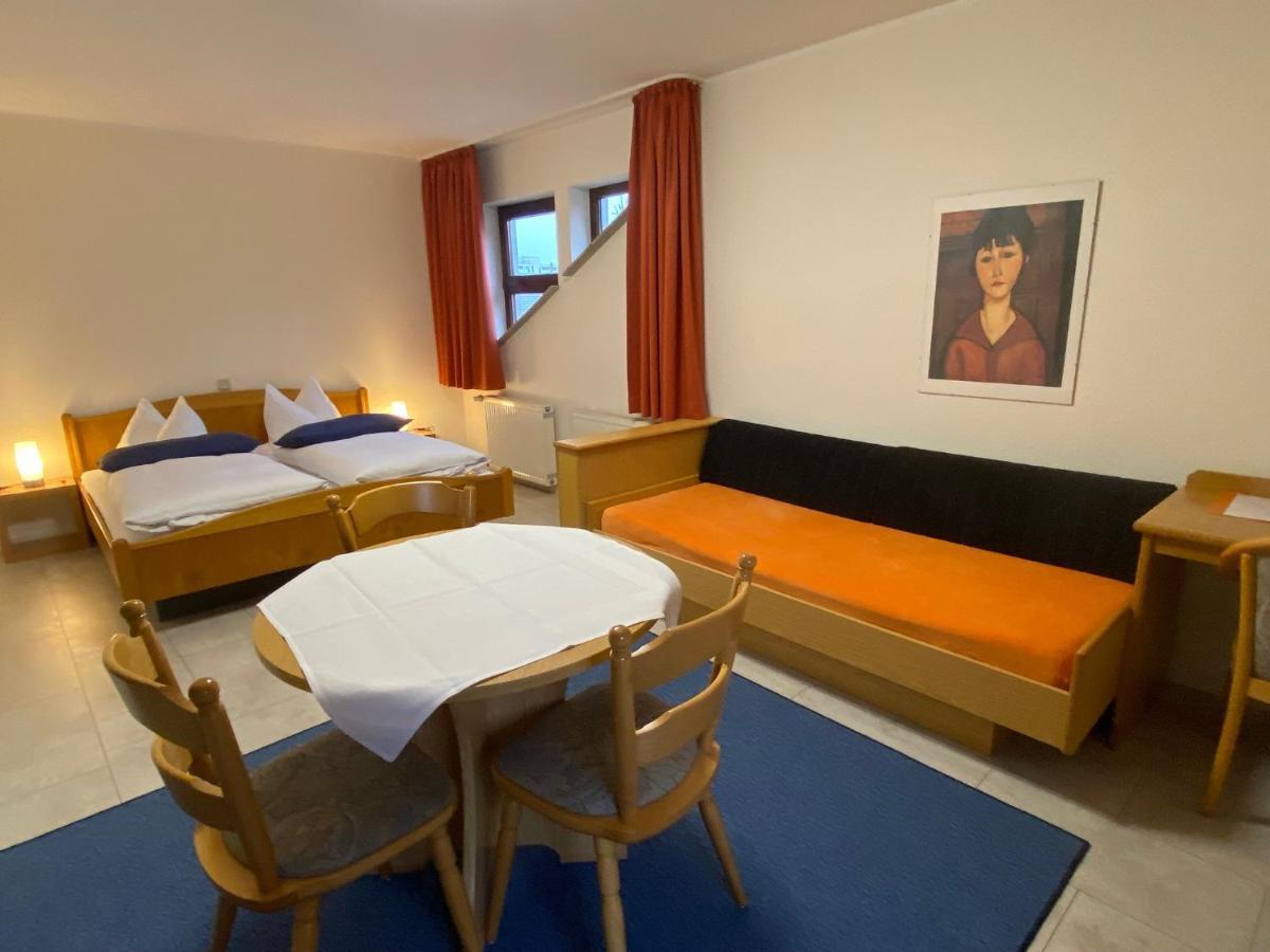 Hotel Janssen Bodenheim Eksteriør bilde