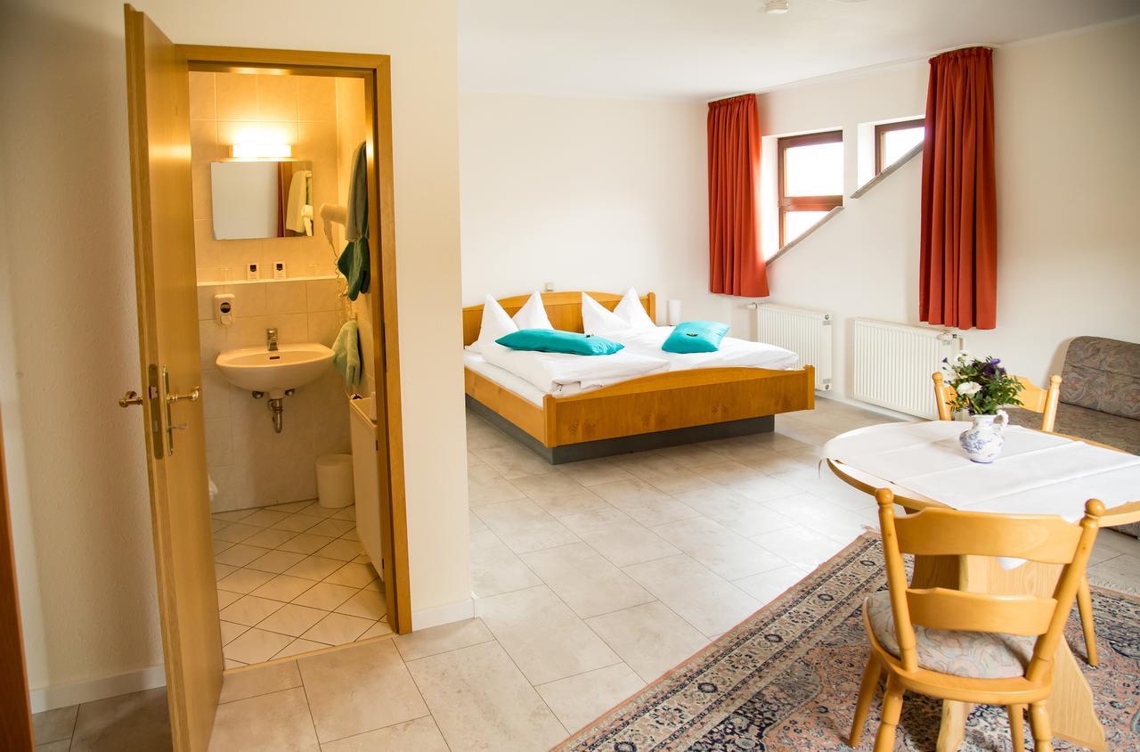 Hotel Janssen Bodenheim Eksteriør bilde