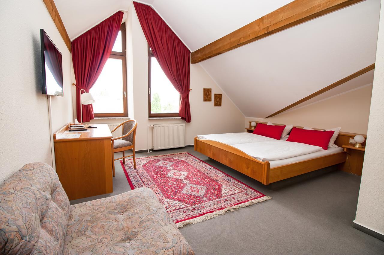 Hotel Janssen Bodenheim Eksteriør bilde