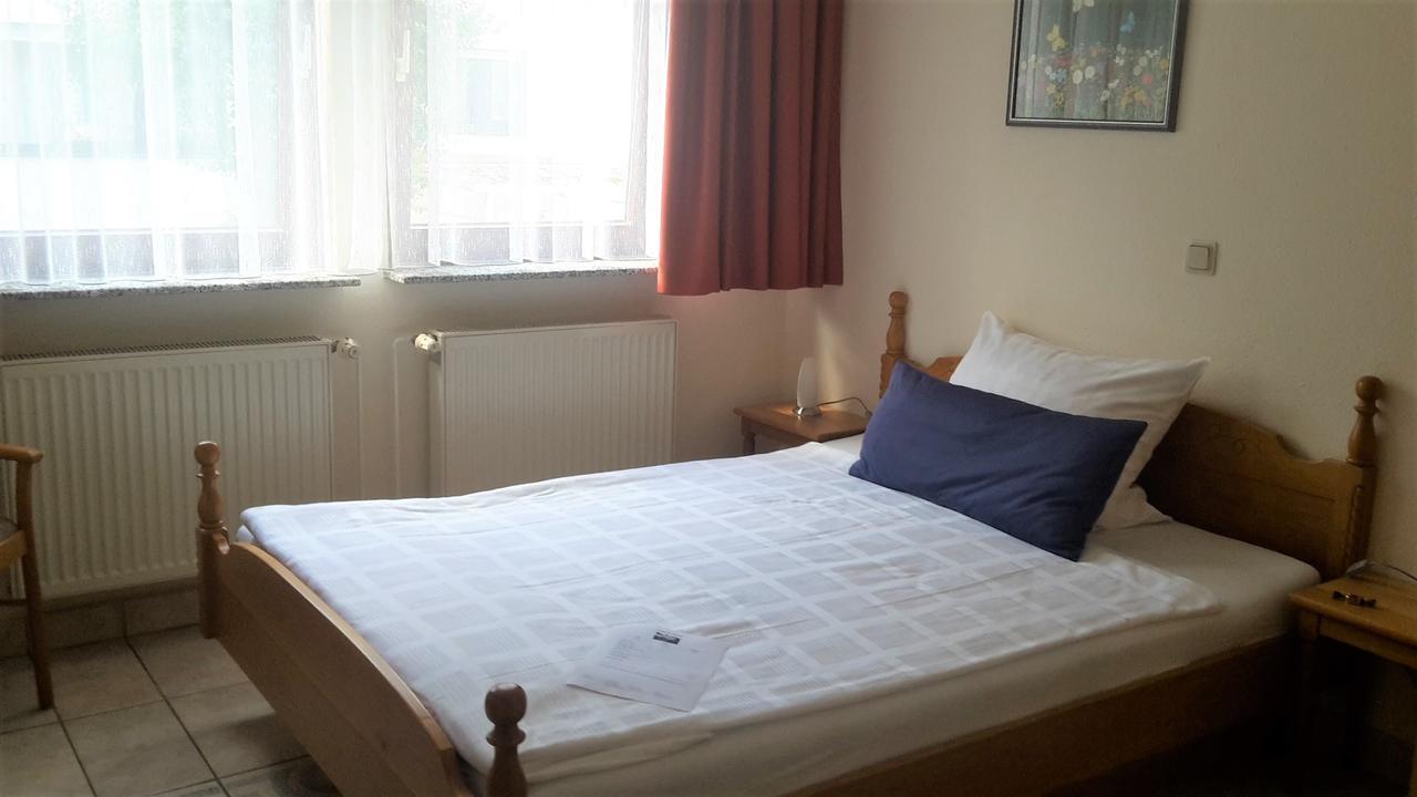 Hotel Janssen Bodenheim Eksteriør bilde