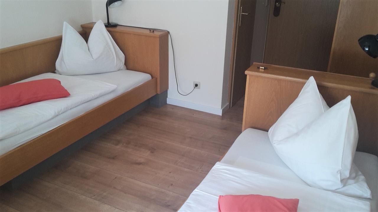Hotel Janssen Bodenheim Eksteriør bilde